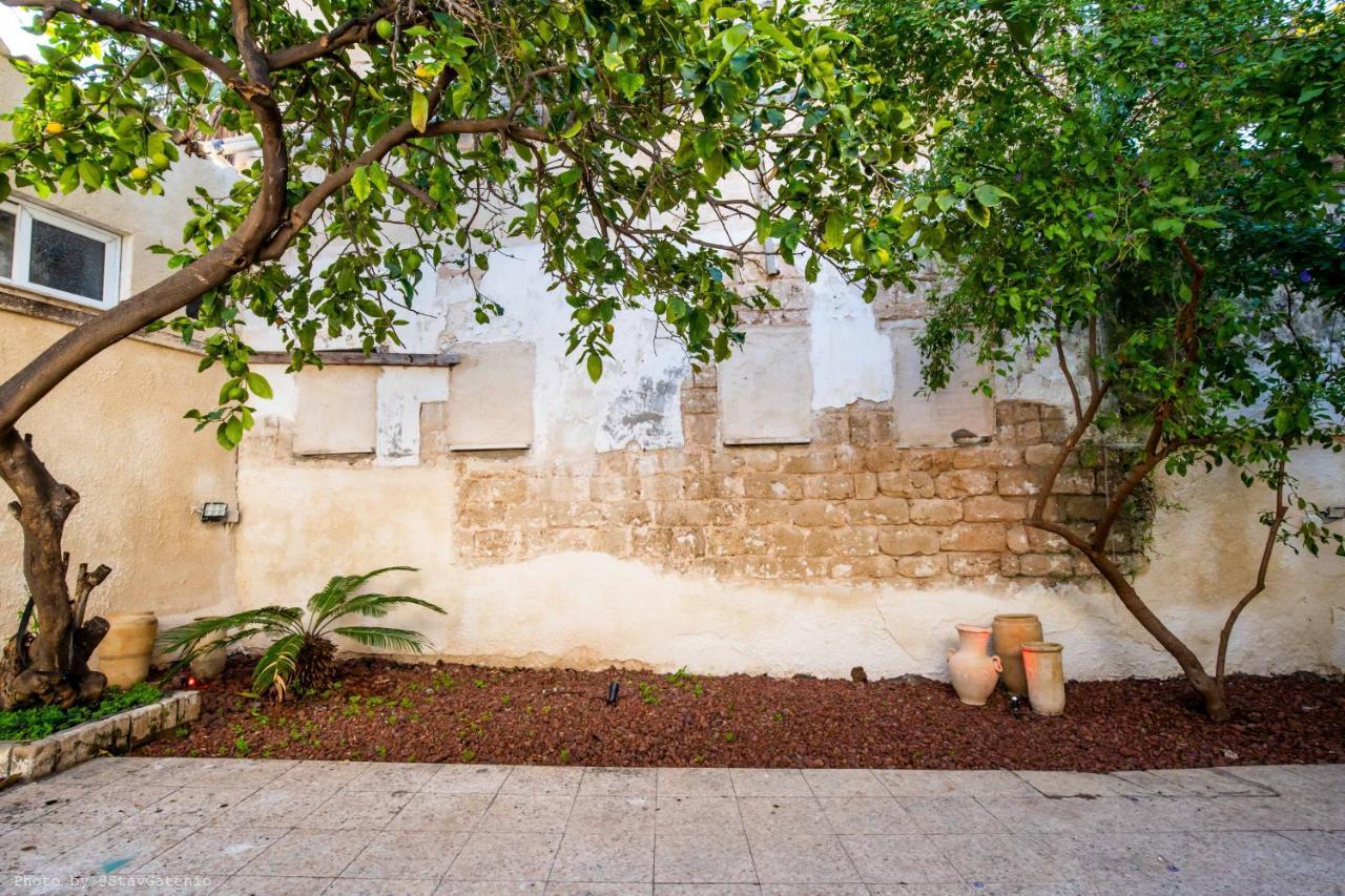 הסמטה של יפו Villa Tel Aviv Exterior photo